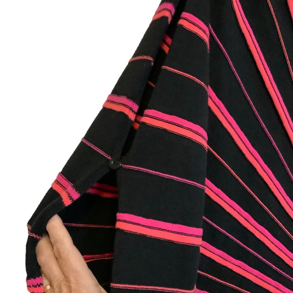 Sweater Slit Arms - Picture 4 of 4
